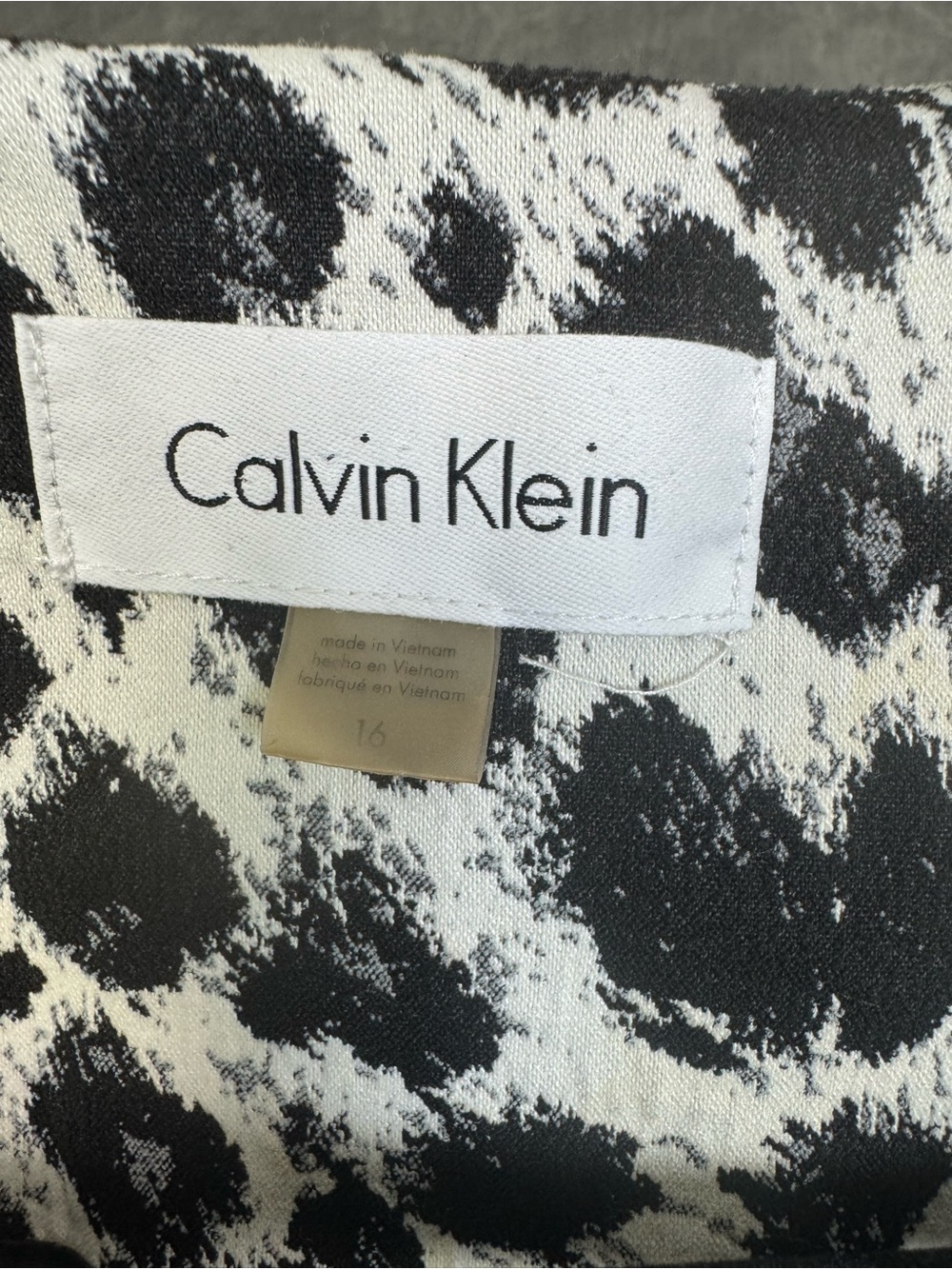 Women's Black & White Leopard Zip-Front Jacket - Picture 5 of 7